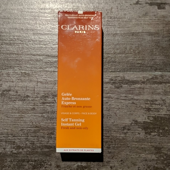 CLARINS PARIS Self Tanning Instant Gel 4.5 oz - Picture 2 of 4